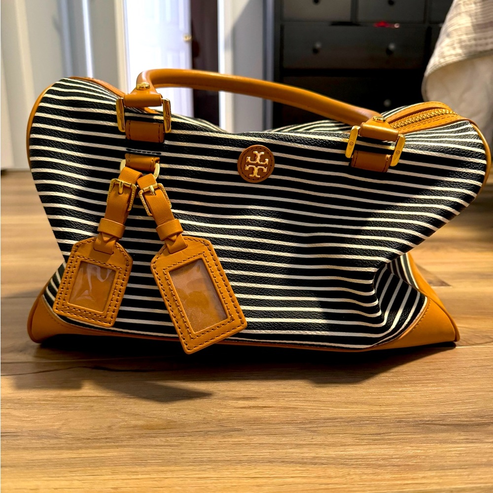 Tory Burch Viva Satchel - used only a handful of times